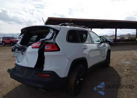 2016 Jeep Cherokee Altitude z USA, uszkodzony, nr VIN 1C4PJMCS2GW210624